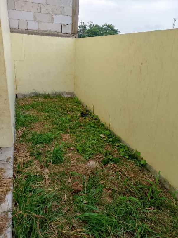rumah second dekat jababeka ejip dan mm2100 cikarang