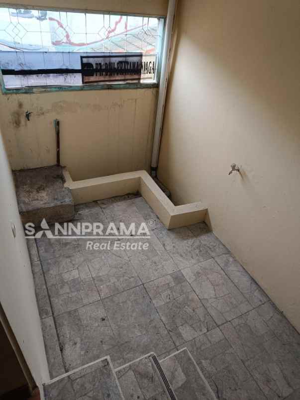 rumah second di bukit sawangan depok 400 jt reno