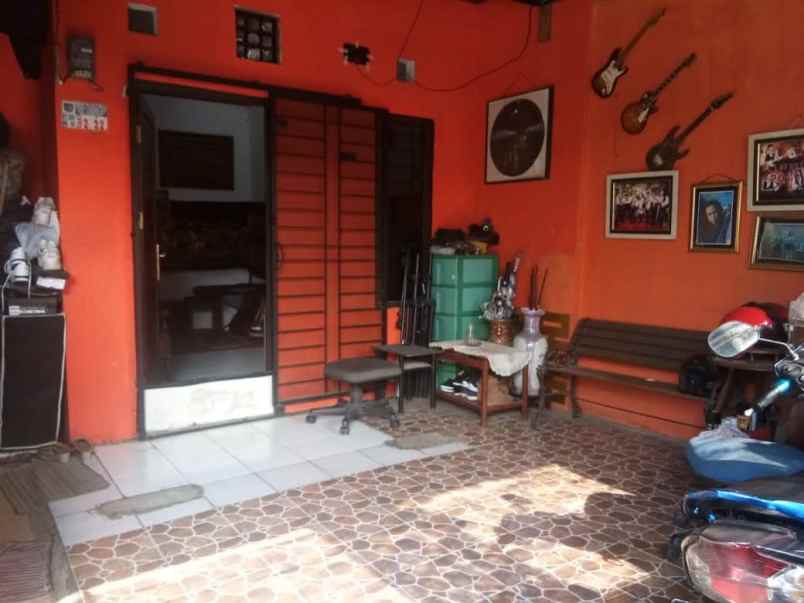 rumah second siap huni di cinangka depok