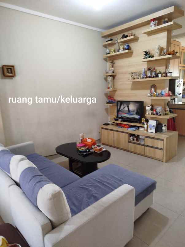 rumah semi furnish shm gading serpong tangerang