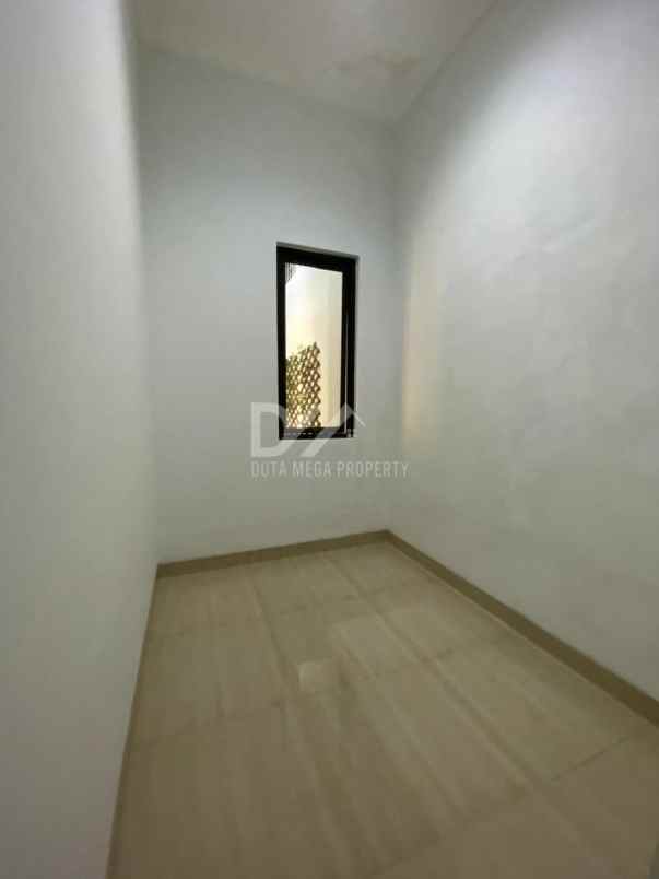 rumah siap huni dan bisa buat usaha di nusaloka bsd