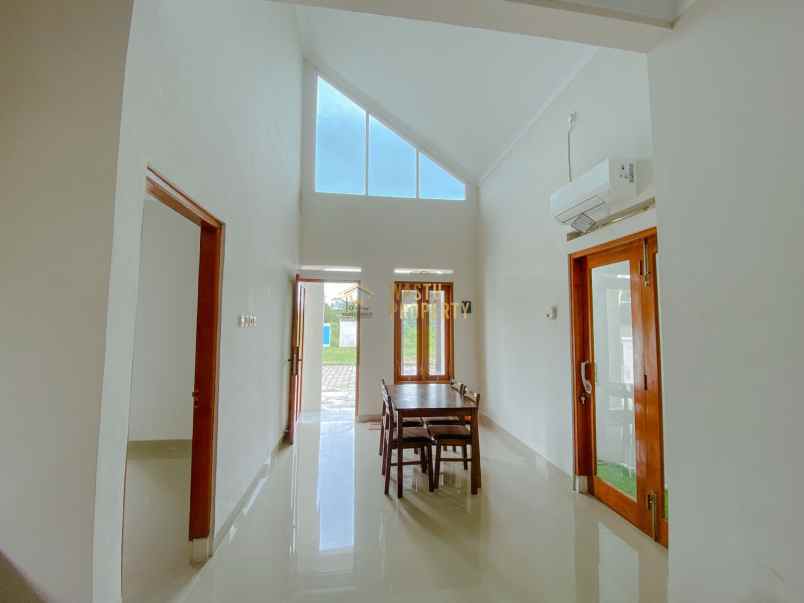 rumah siap huni dengan rooftop dekat gkj tulung