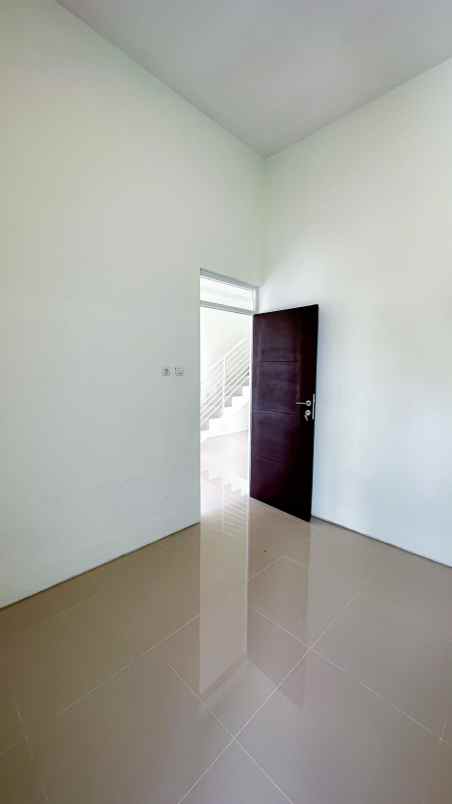 rumah siap huni lokasi merjosari lowokwaru malang