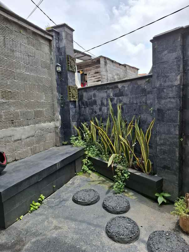 rumah strategis sambiroto dekat unimus dekat kemana