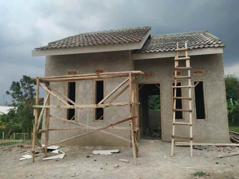 rumah sukamukti kecamatan katapang