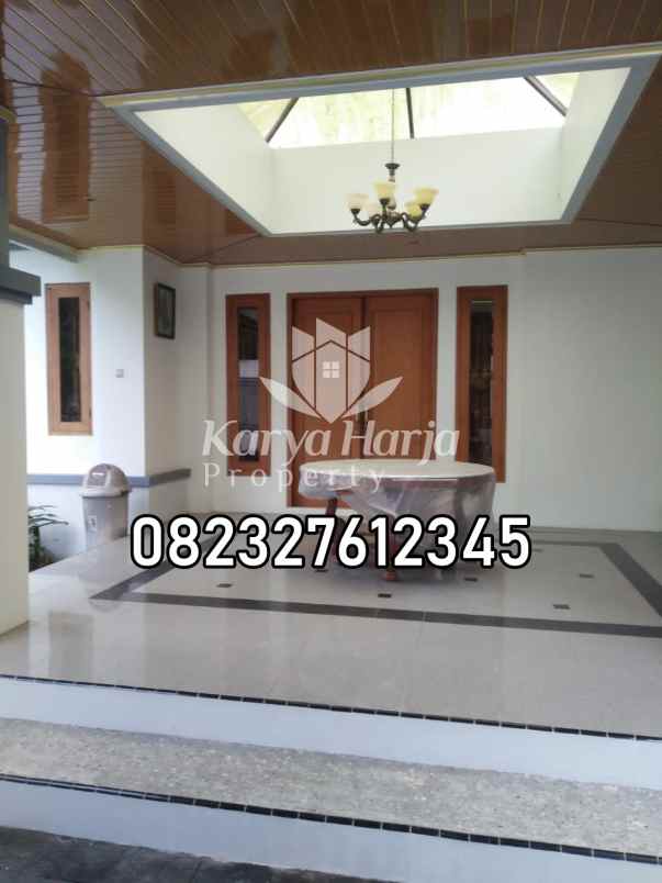 rumah tawangmangu karanganyar