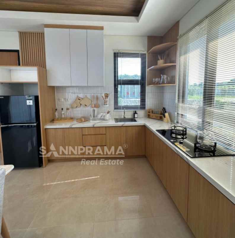 sayana at bnr dengan view langsung ke gunung salak rn