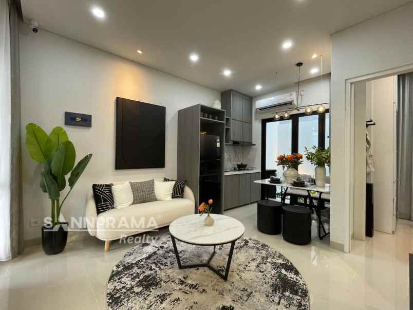 synthesis huis tipe fika cijantung jakarta timur rn