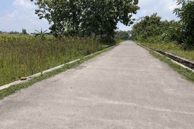 tanah 400jt strategis 5 menit dari alun alun sragen