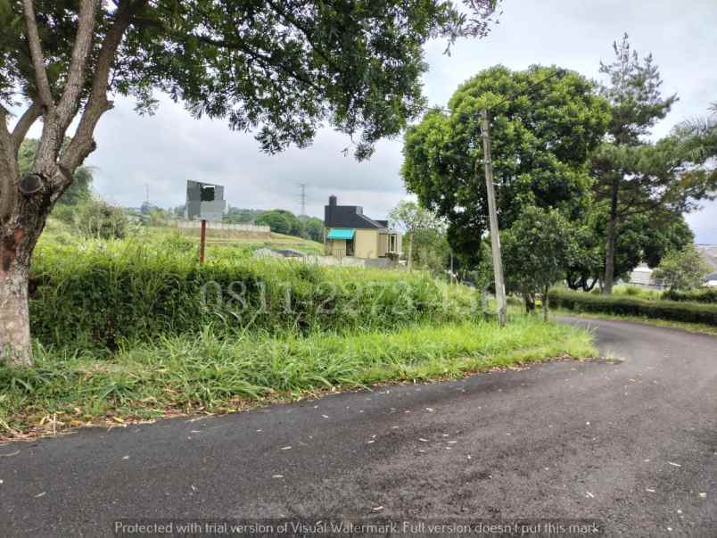 tanah kotak di royal view ciwaruga siap bangun