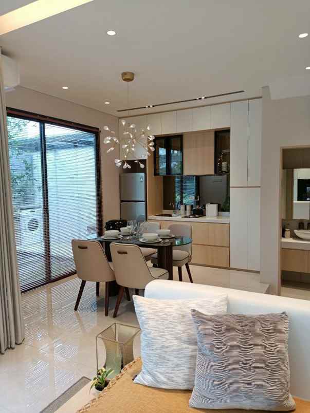 township premium 1 7milyar di bojongsari depok