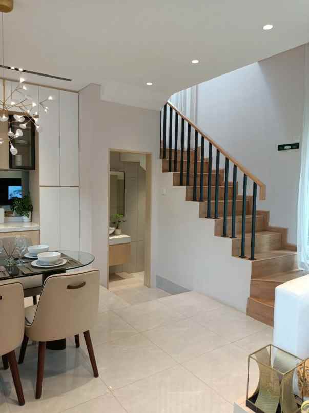 township premium 1 7milyar di bojongsari depok