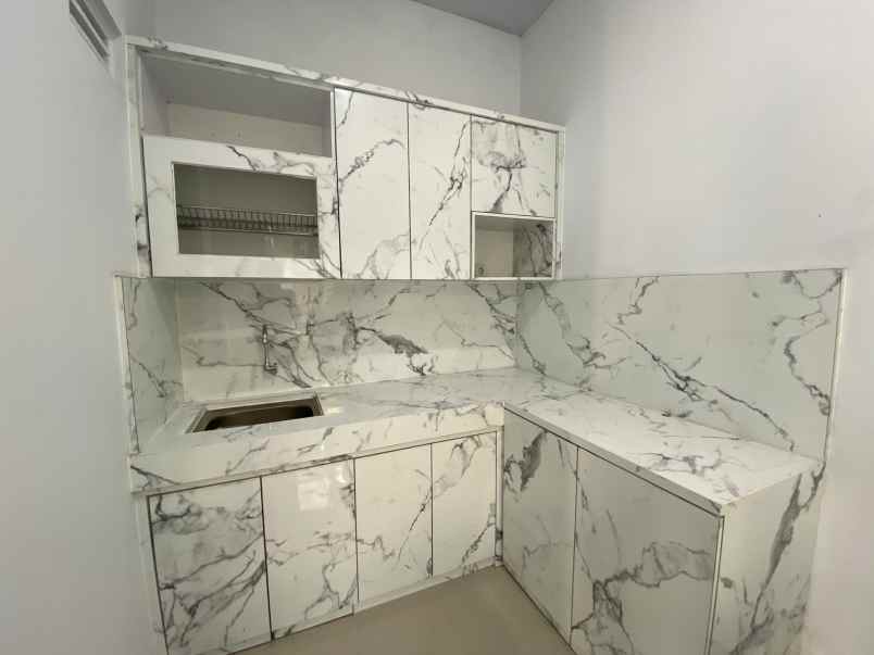 turun harga dari 800 juta menjadi 730 juta