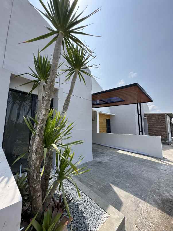 villa camelia indah antirogo jember