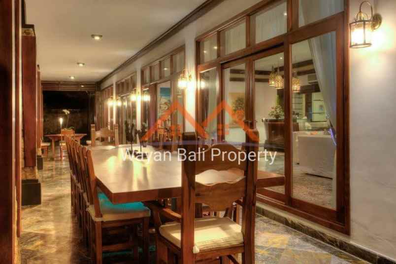 villa jalan pantai ketewel