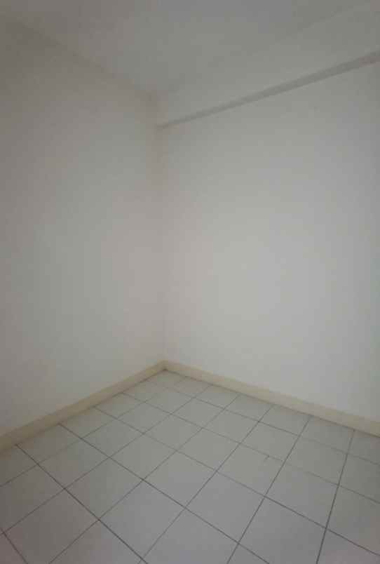 2br podomoro golf view lt 6 hijau tenang