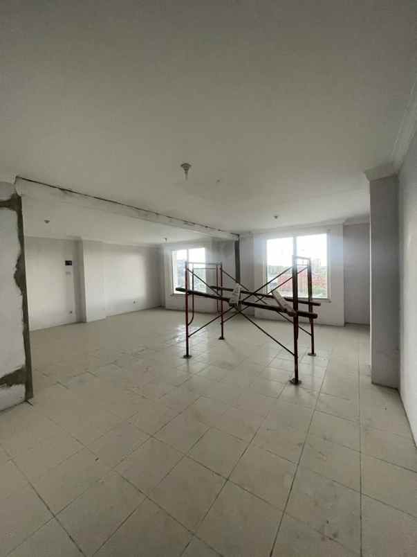 a yani ruko 2 unit jejer bangunan 3 lt