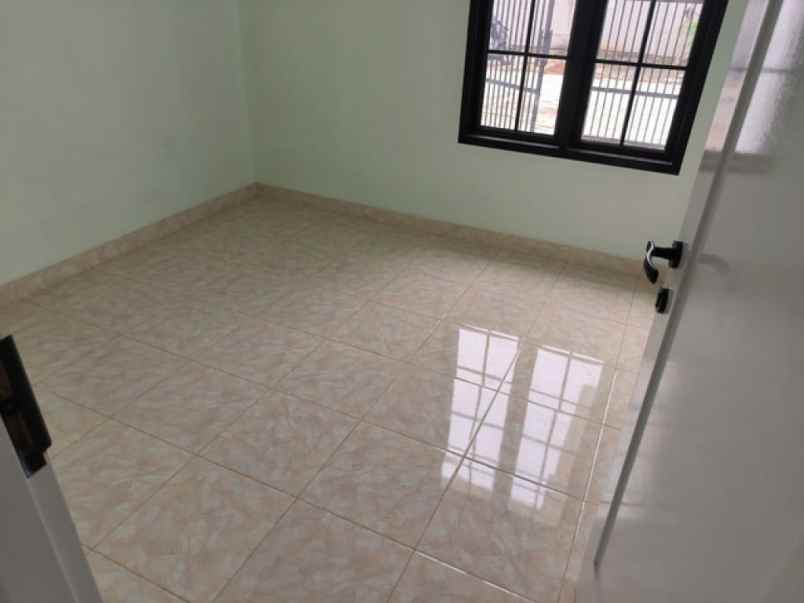 cluster pondok gede timur jakarta