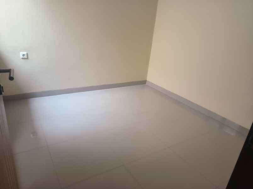 cluster puri cipayung jakarta