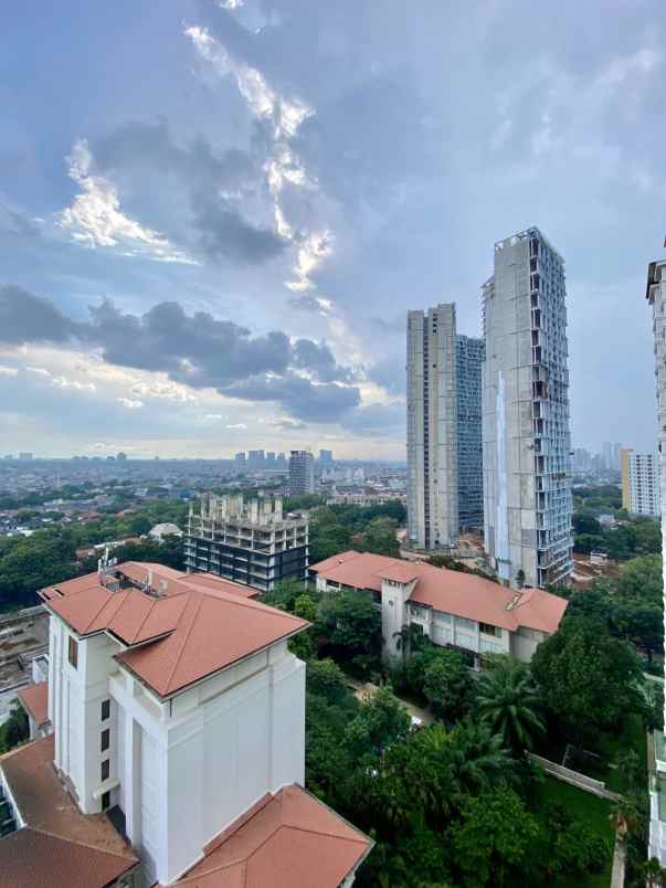 dijual apartemen darmawangsa