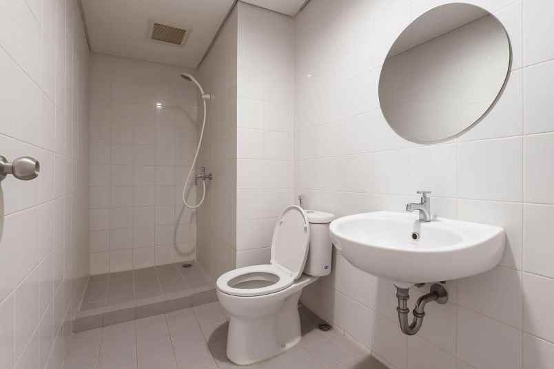 dijual apartemen gunawangsa tidar