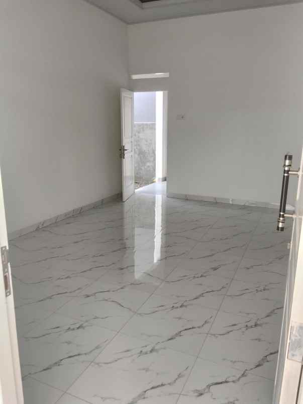 dijual apartemen jl husin basri