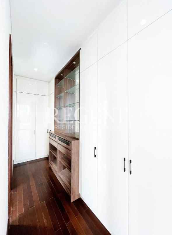 dijual apartemen jln gatot subroto semanggi