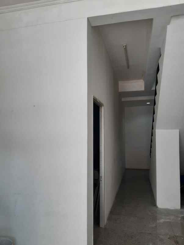 dijual apartemen mega grosir grand cempaka