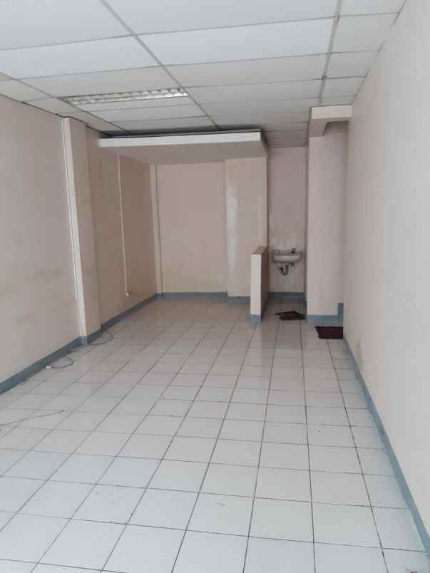 dijual apartemen mega grosir grand cempaka