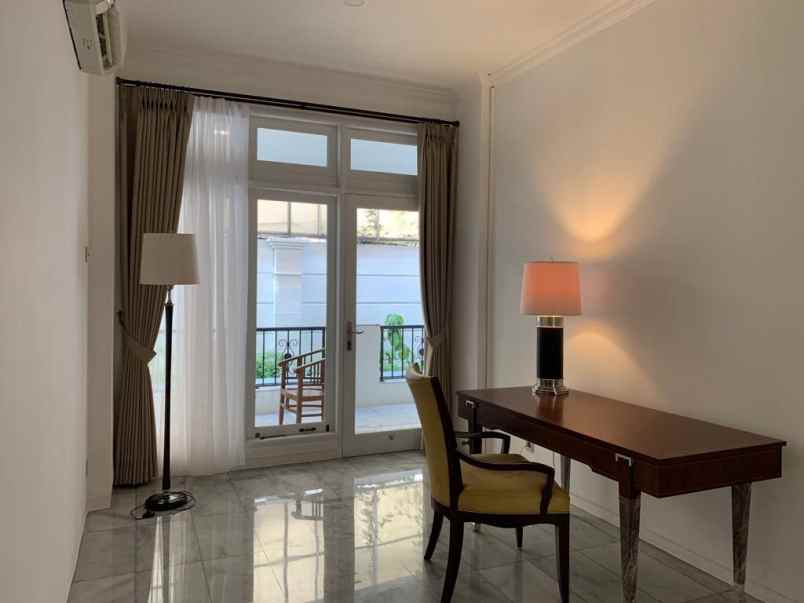 dijual apartemen melawai kebayoran baru