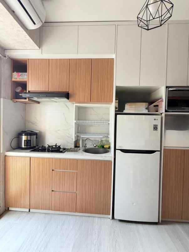 dijual apartemen the oak tower jl perintis
