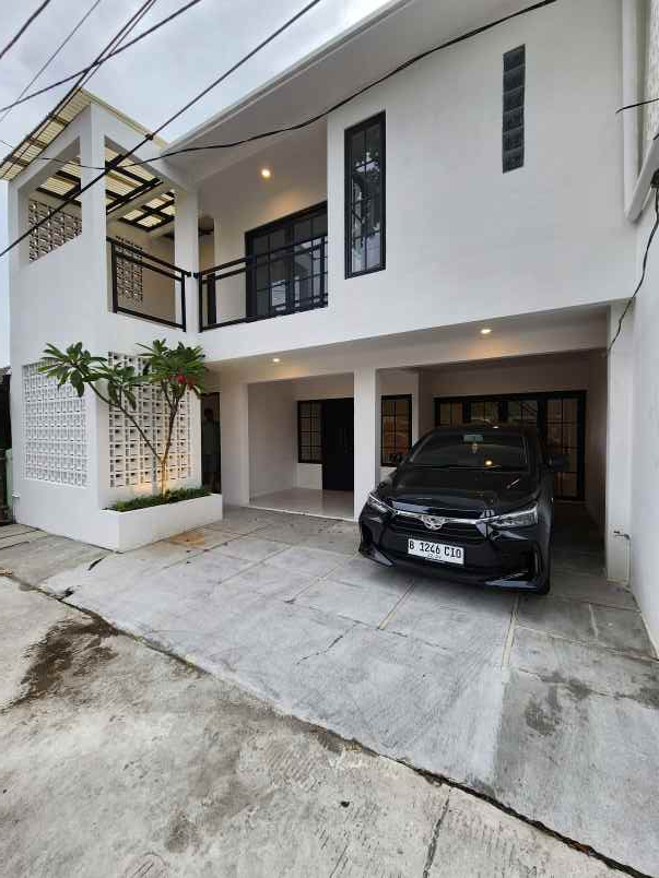 dijual cepat rumah siap huni daerah ciledug