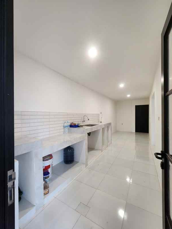 dijual cepat rumah siap huni daerah ciledug