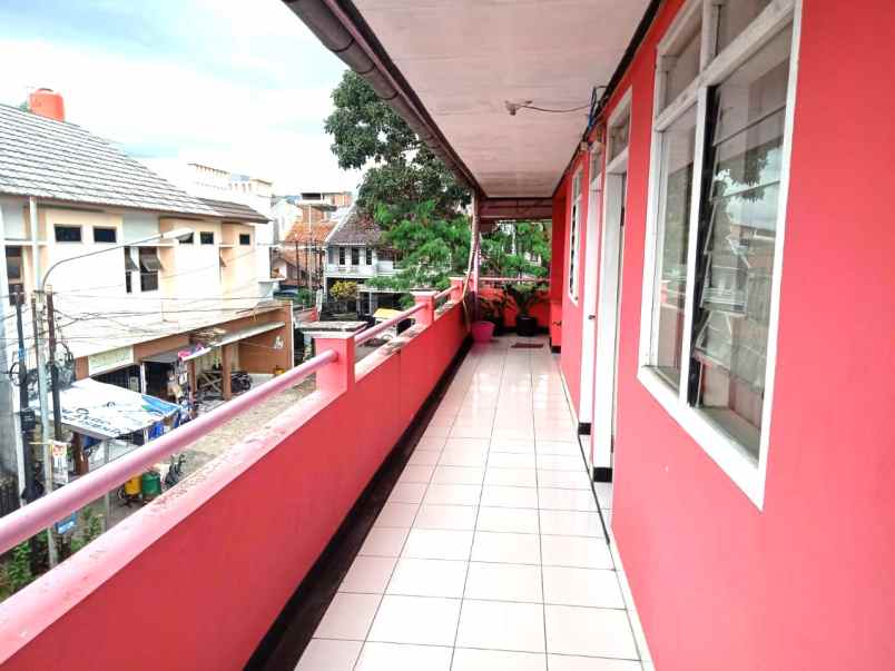 dijual kosan full terisi toko di sarijadi bandung