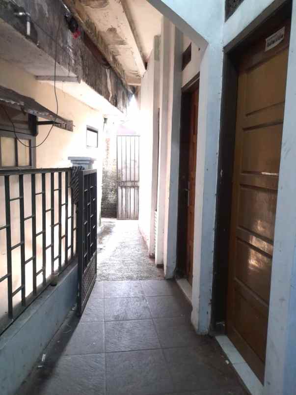 dijual kost babakan hantap