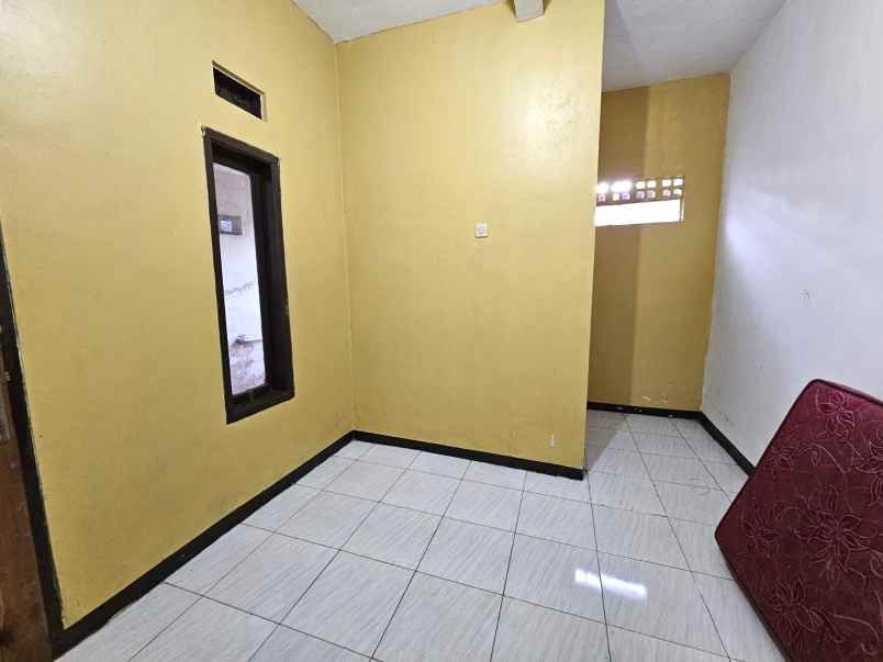dijual kost babakan hantap