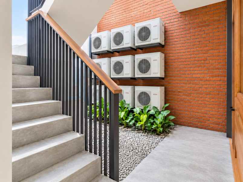 dijual kost jl mampang prapatan
