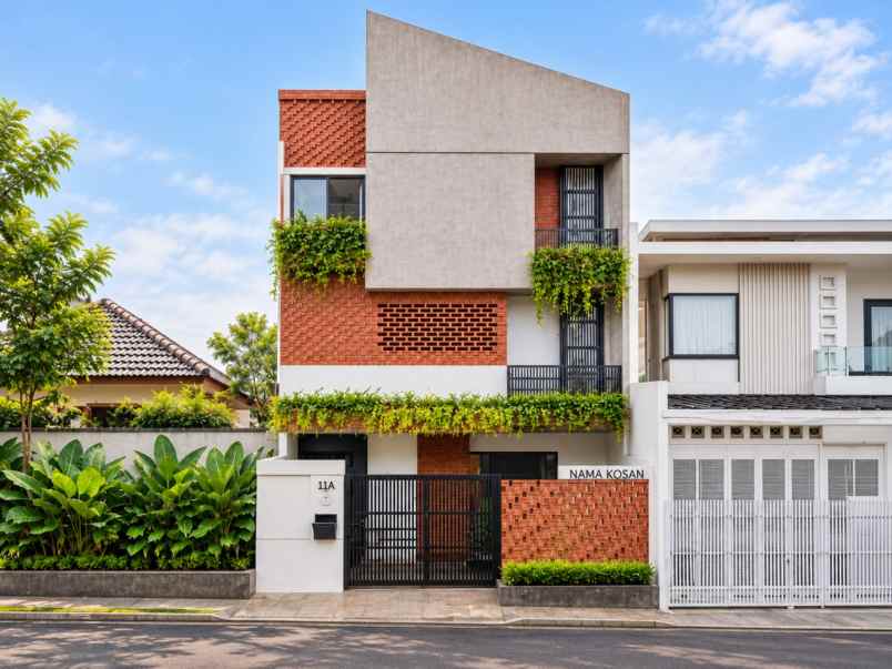 dijual kost jl mampang prapatan