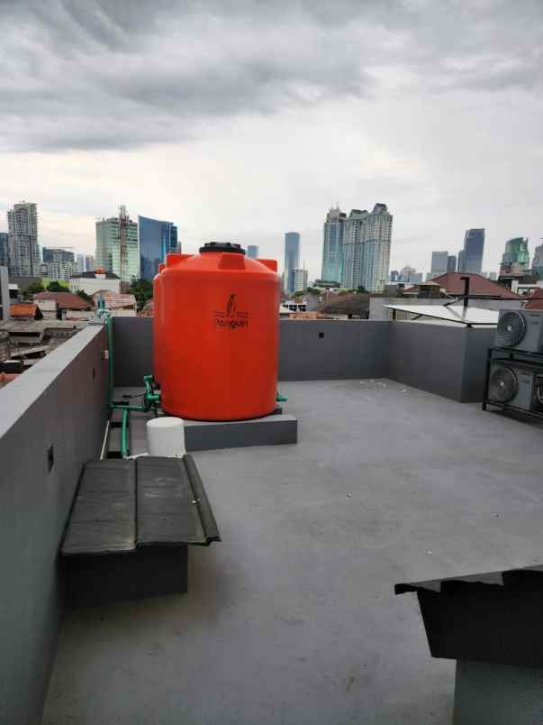 dijual kost menteng jakarta selatan