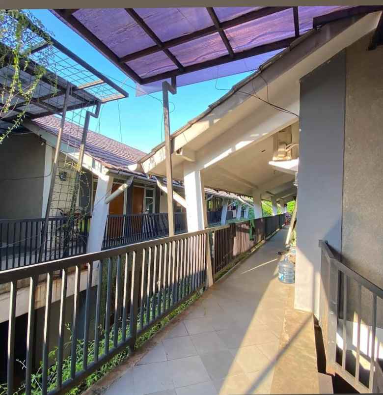 dijual kost petukangan selatan