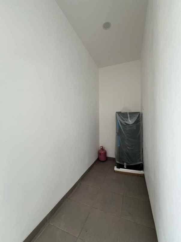 dijual kost soekarno hatta malang