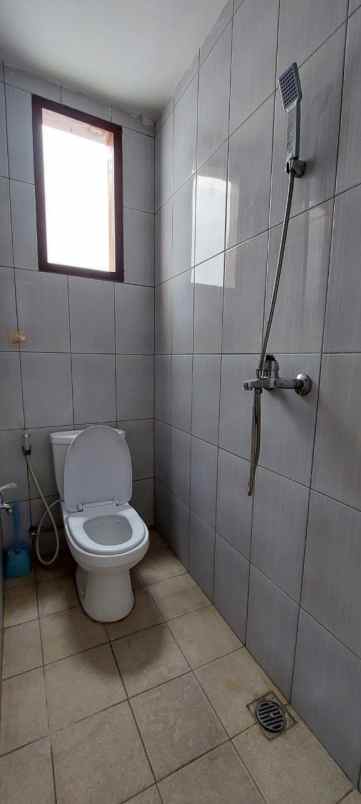 dijual kost taman sari