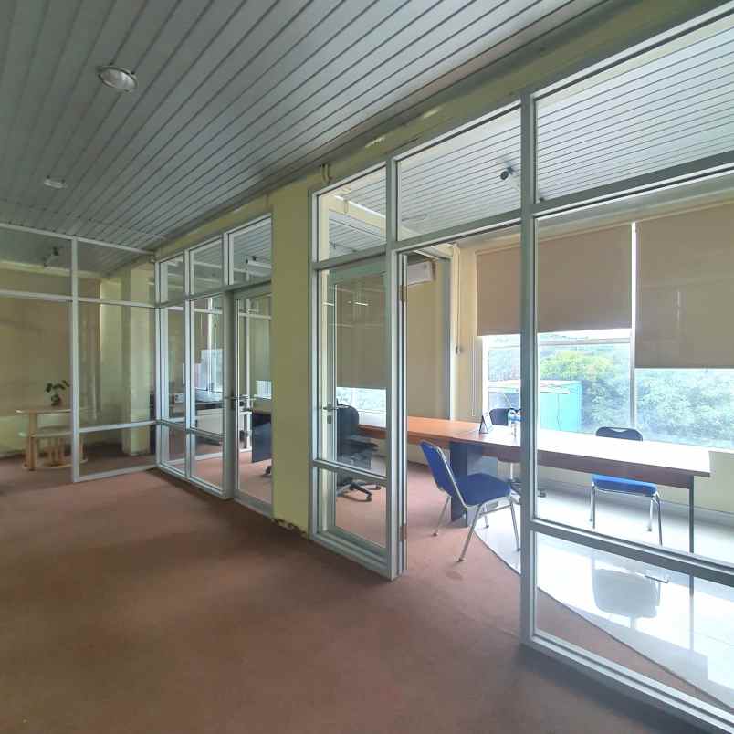 dijual ruko gudang kantor jalan raya ispeksi