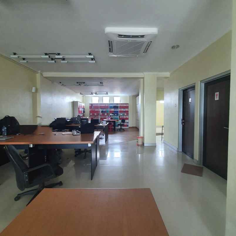 dijual ruko gudang kantor jalan raya ispeksi