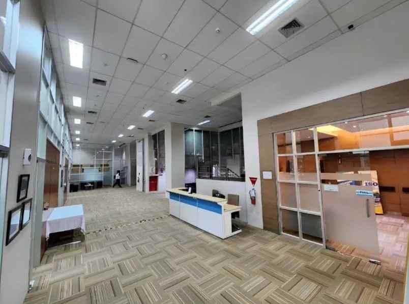 dijual ruko gudang kantor jl kebon sirih kebon sirih