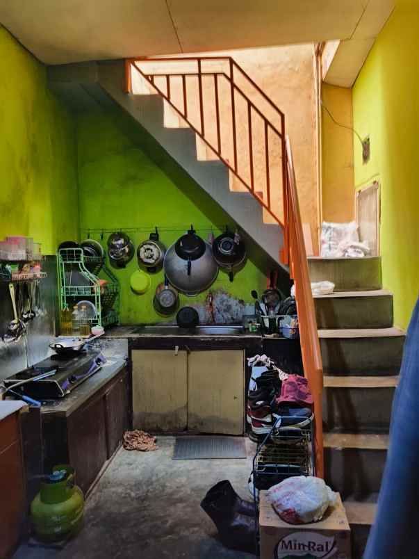 dijual ruko gudang kantor puri cipageran 2