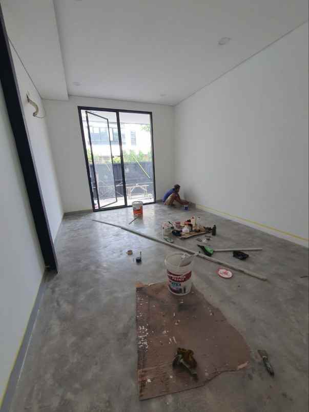 dijual ruko gudang kantor sutorejo selatan