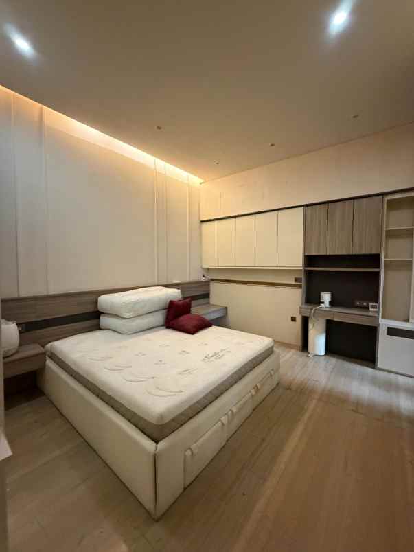 dijual ruko gudang kantor villa taman telaga citraland
