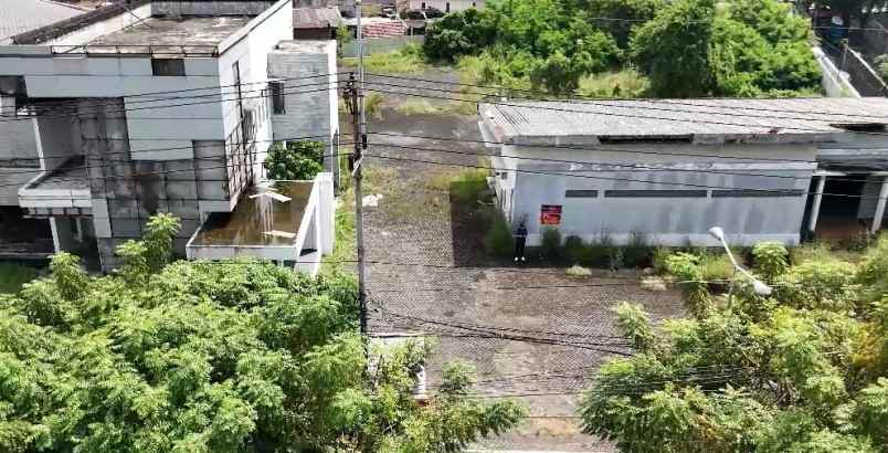dijual rumah 0 jalan raya surabaya madiun