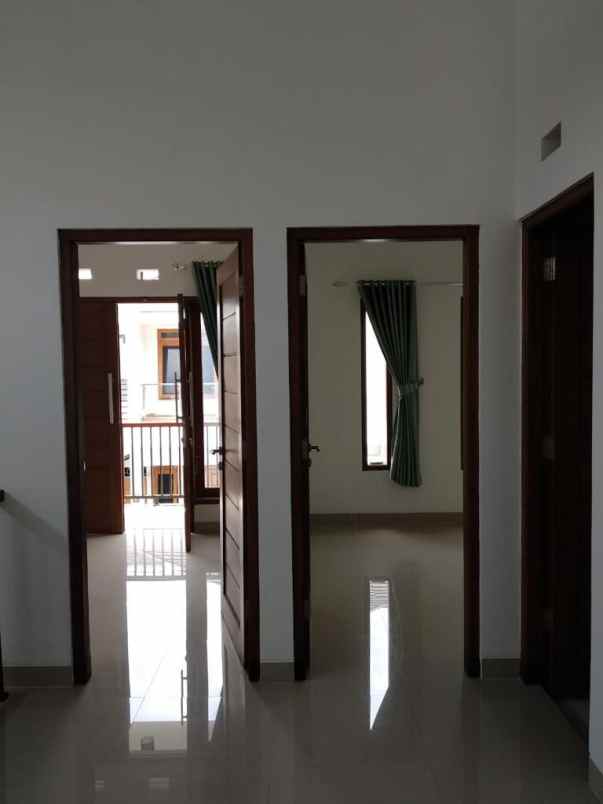 dijual rumah 799q 6ch sinduharjo